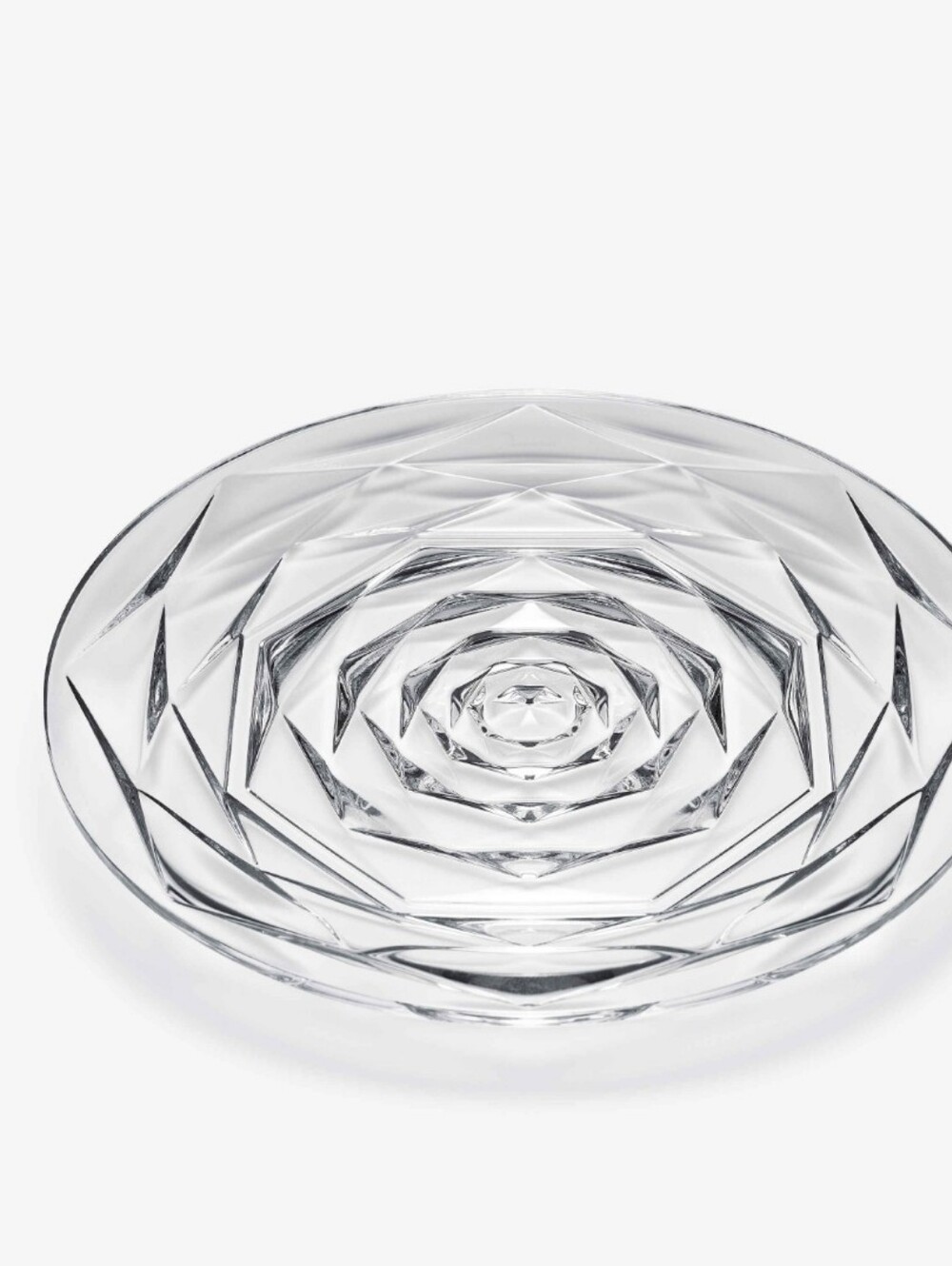 Baccarat FIRE! NIB! Everyday Swing Plate Diameter .63ft. #2813983. R2S!
